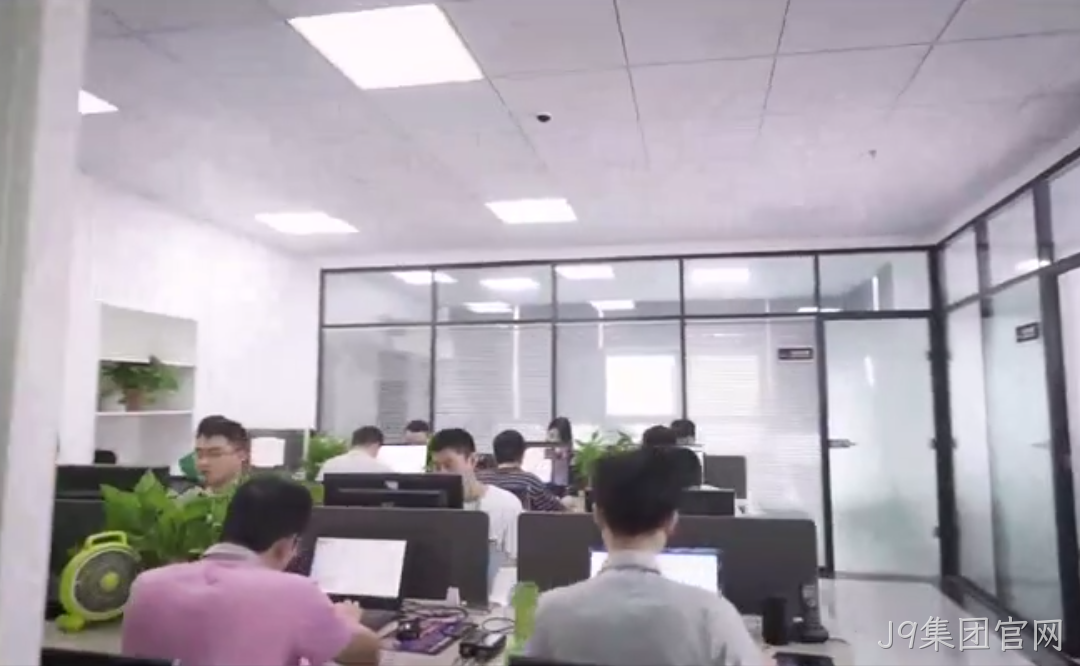 J9集团官网网站制作哪家好？挑选J9集团官网网站建设公司需要关注哪些要点？